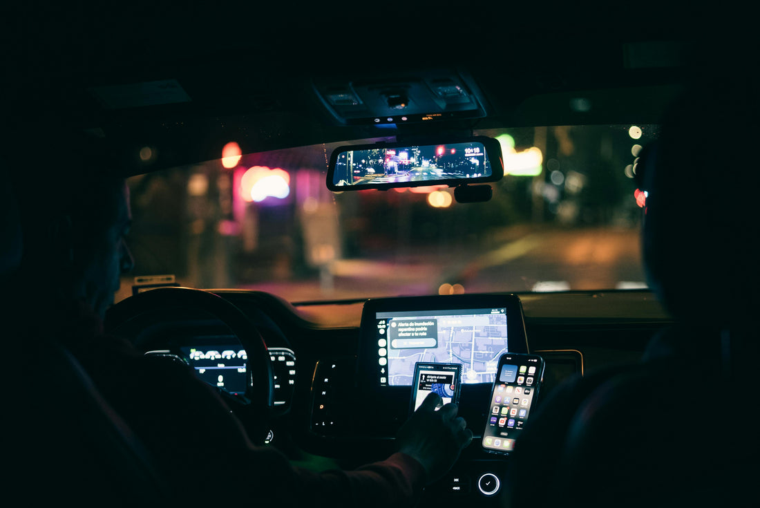 Why Every Commuter Needs a Rearview Mirror Phone Holder
